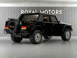 Lamborghini LM002 - 3 от автора CarCritic в Бортжурнале