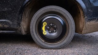 Почему вместо запаски докатка и что об этом говорит закон - фото 1 от автора CarCritic в Бортжурнале