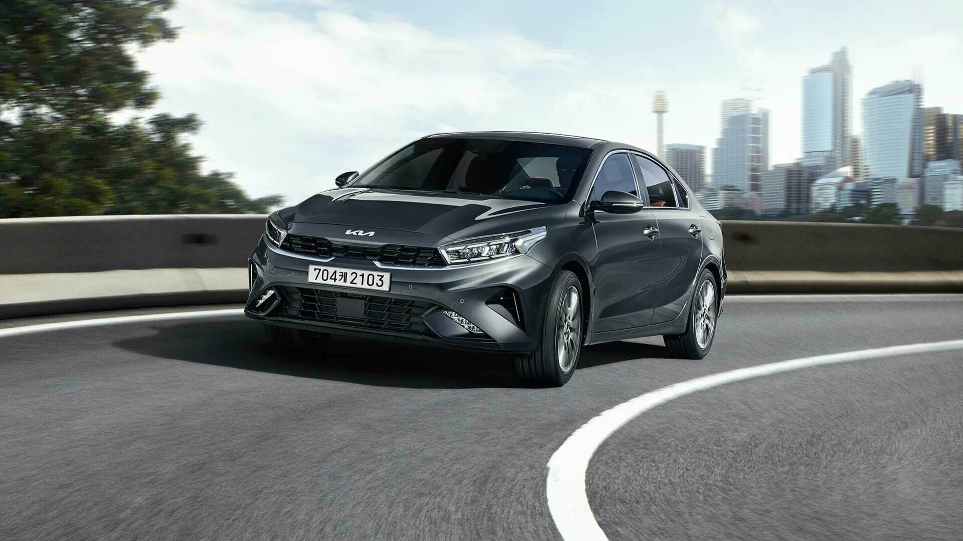 Обновлённый Kia Cerato для России: названы сроки старта продаж