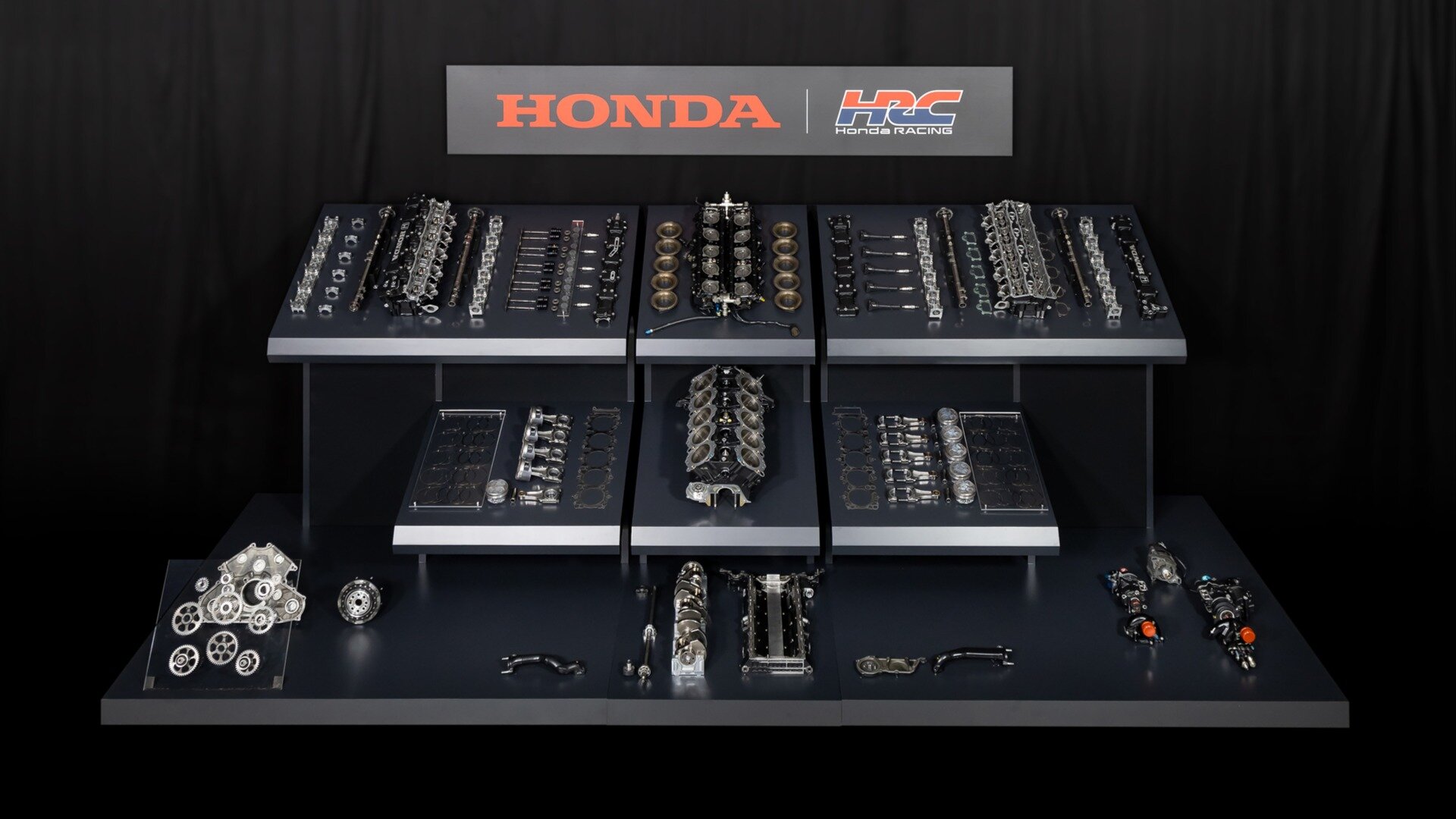 Honda распродаст по кусочкам формульный двигатель Айртона Сенны