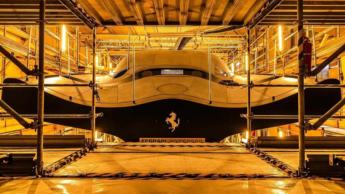 Суперъяхта Ferrari: опубликованы новые фото и подробности