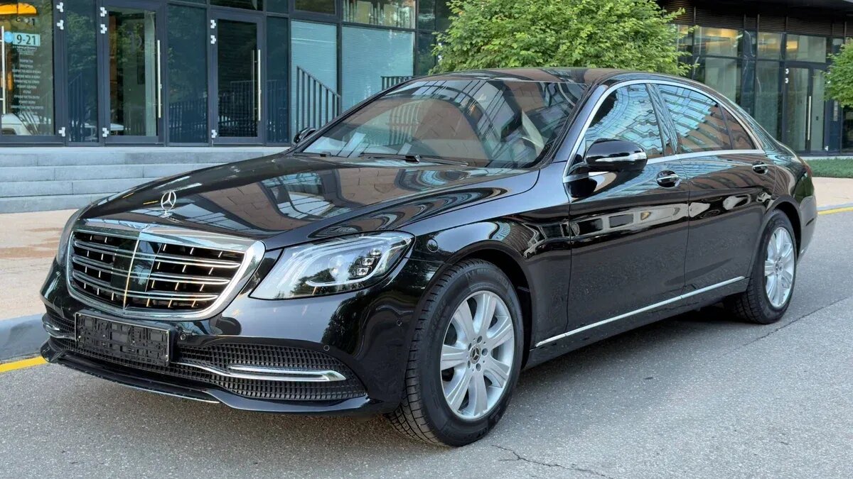 Бронированный Mercedes-Benz S-класса стал «капсулой времени»: его выставили на продажу