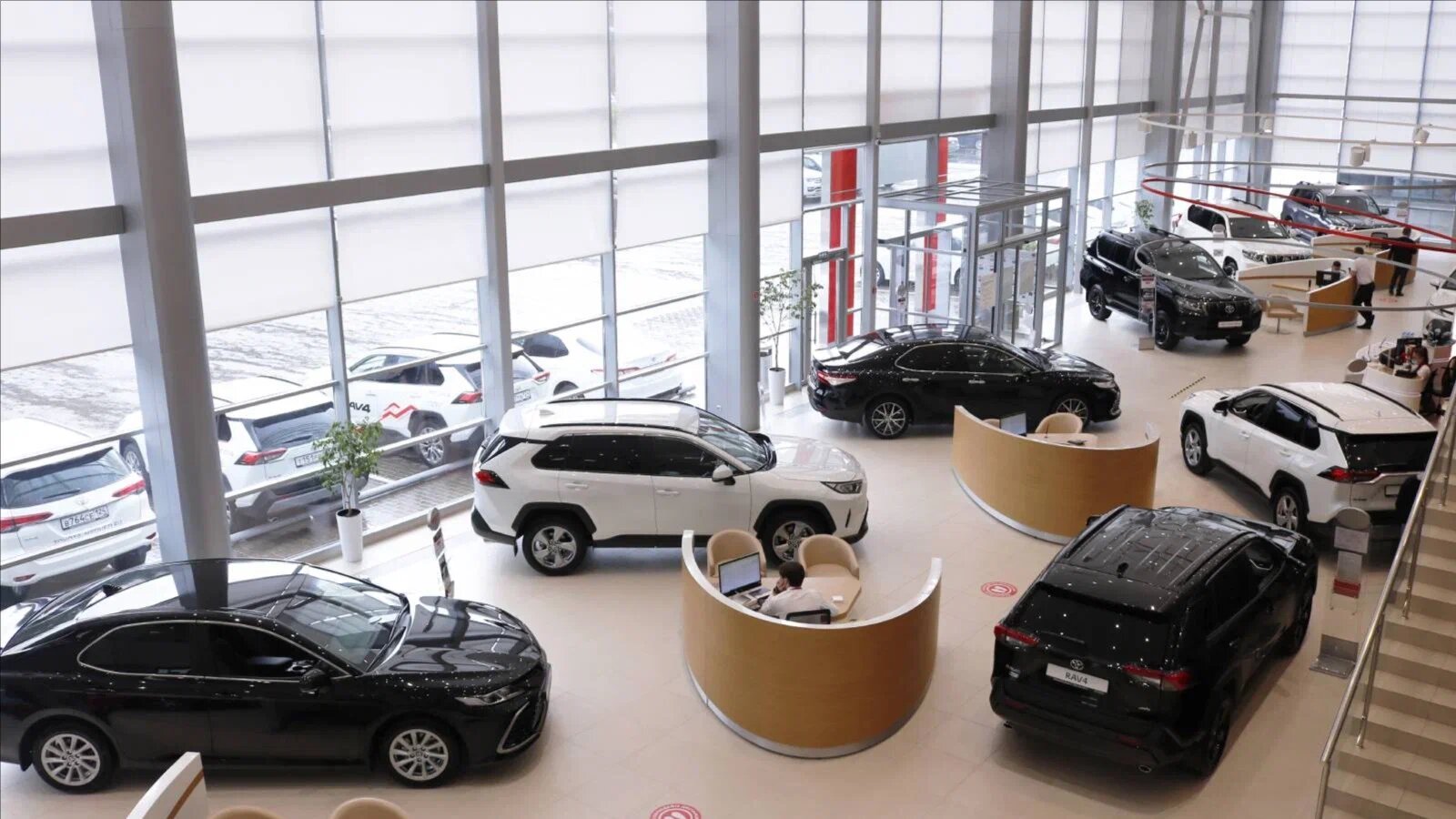 В 2024 году российскому авторынку спрогнозировали рост до 32 процентов