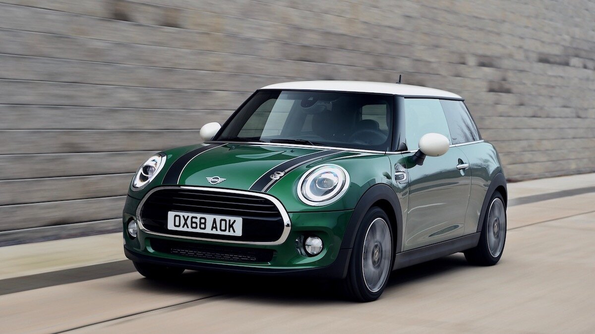 Юбилейную версию MINI Cooper будут продавать в России