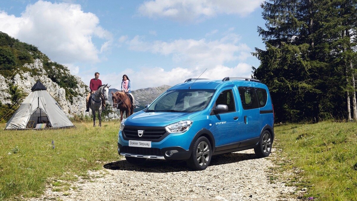 Названы российские цены на вседорожный фургон Renault Dokker Stepway