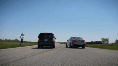 BMW M5 в дрэге против минивэна и трёх родстеров. Что? Да!