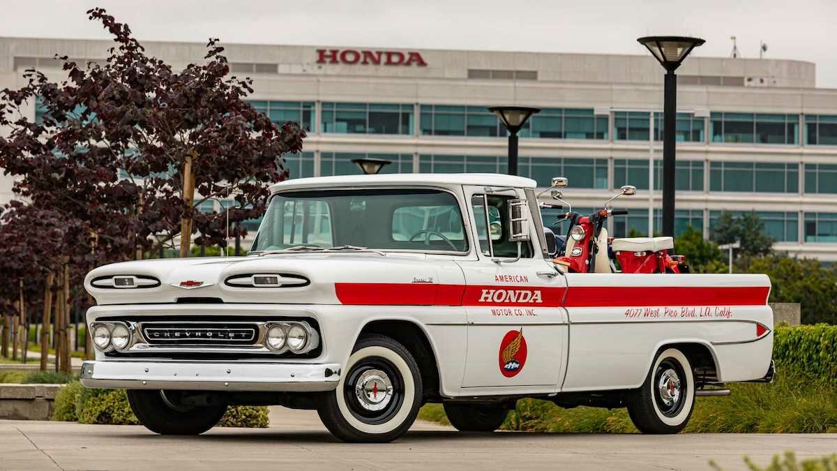 Honda отпраздновала юбилей с помощью пикапа Chevrolet
