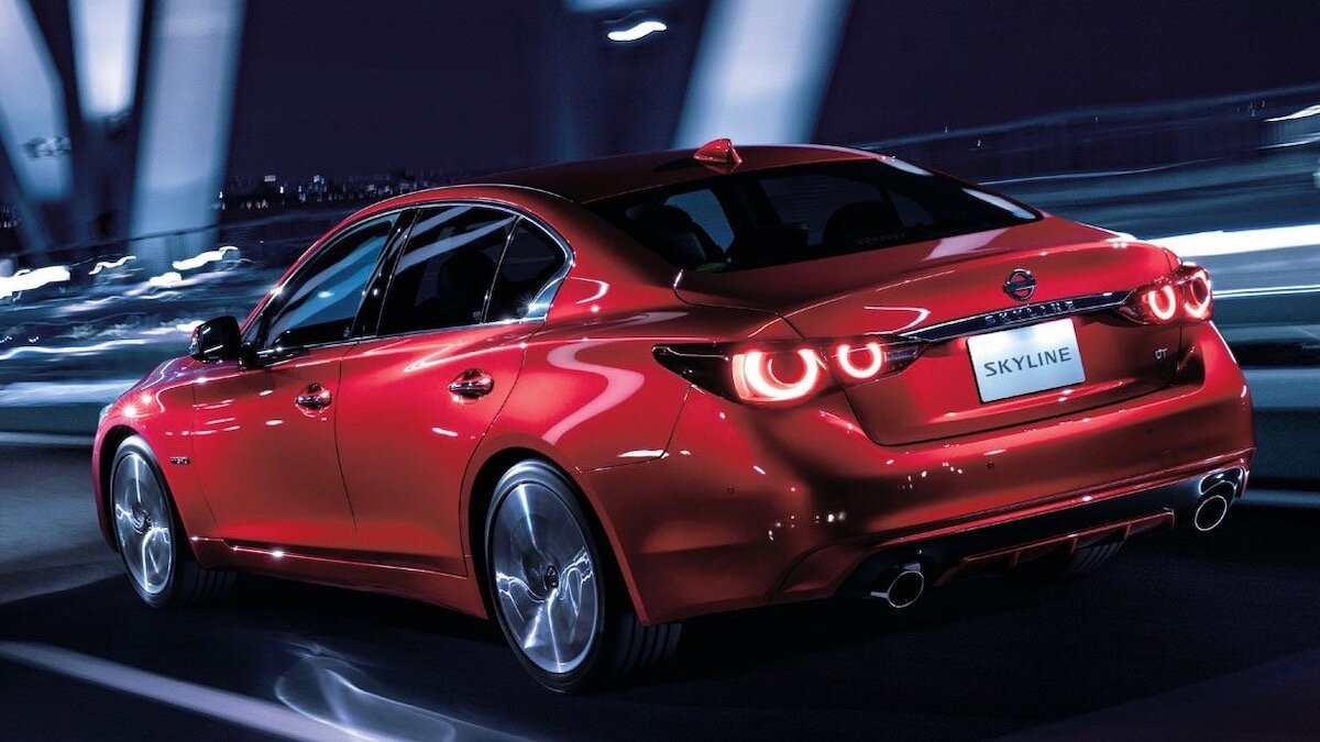 Nissan вернул Скайлайну фирменные фонари