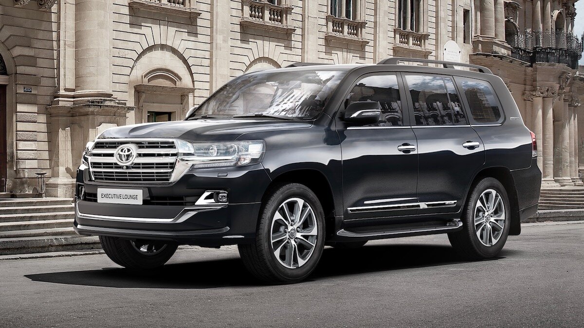 Toyota Land Cruiser 200 обновился. Теперь он не боится угонщиков