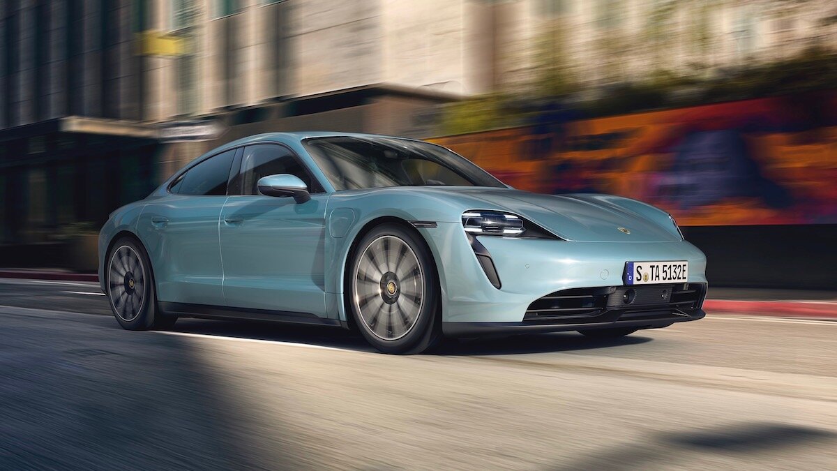 Представлен самый дешёвый Porsche Taycan