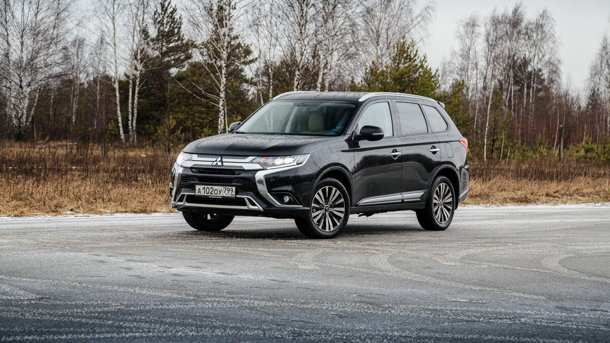 Mitsubishi Outlander и Pajero Sport оснастили сервисами Яндекса