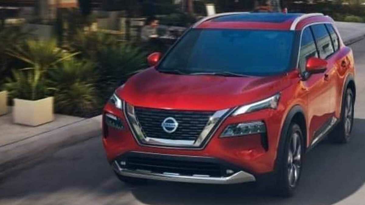 Новый Nissan X-Trail, рестайлинговый VW Tiguan и другие новости за ночь