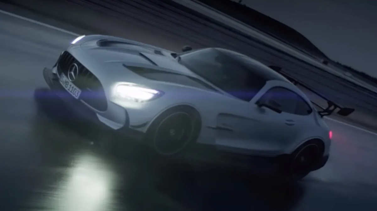 Мощнейший суперкар Mercedes-AMG: первый видеотизер