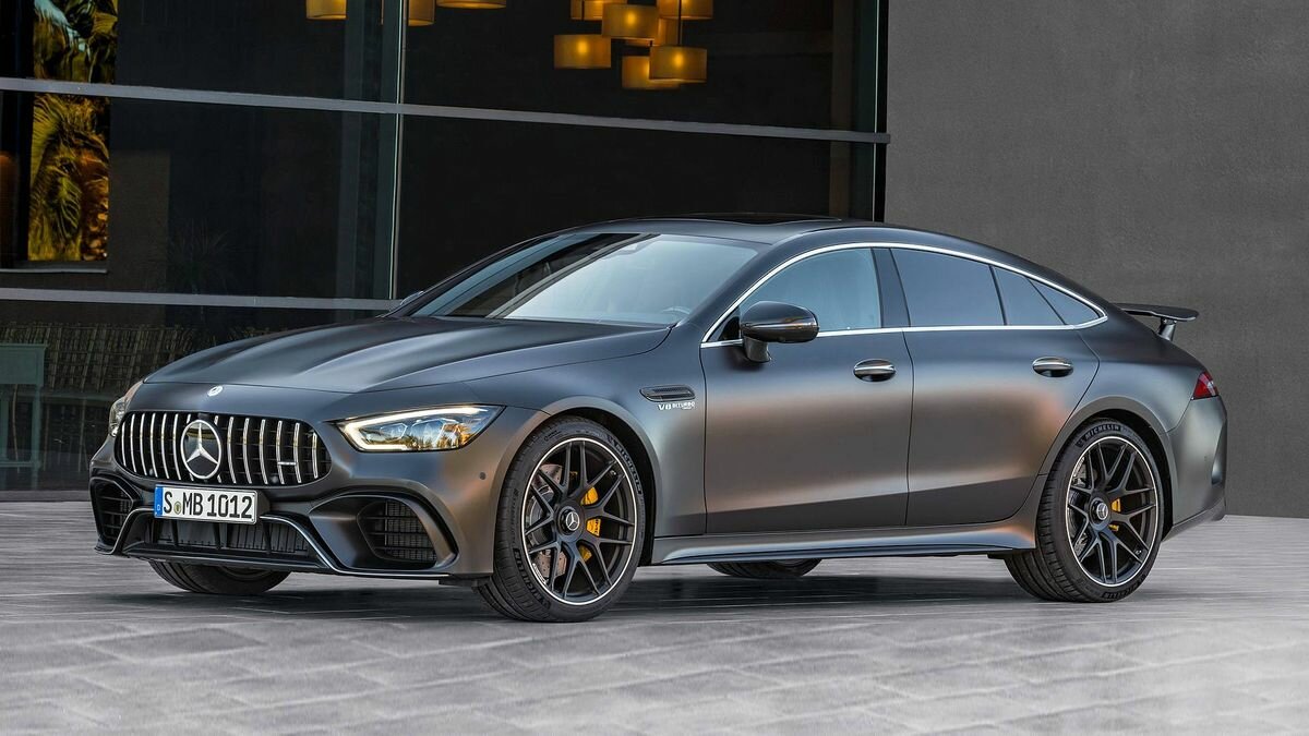 Автомобили Mercedes-Benz вновь отозвали в России, и сразу из-за трёх дефектов
