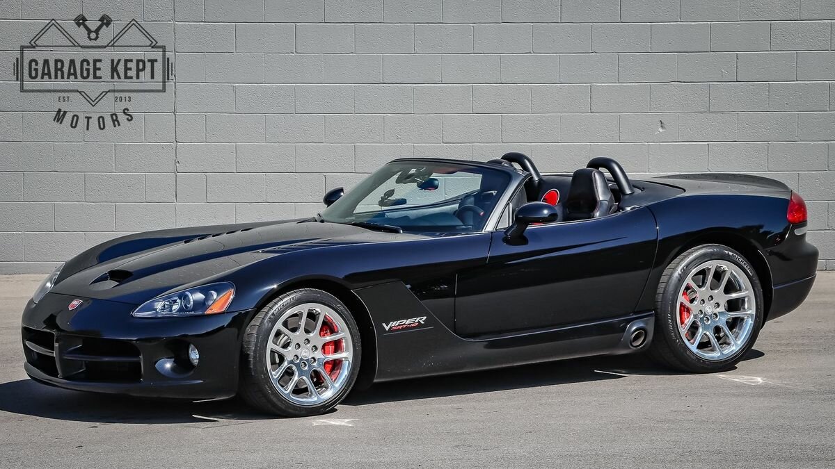 На продажу выставлен 16-летний Dodge Viper с 990-сильным двигателем