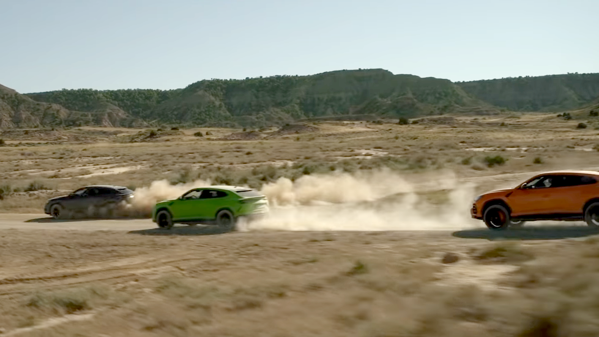 Компания Lamborghini сняла гоночный «боевик» ради одной опции для кроссовера Urus