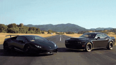 Битва континентов: в дрэге сошлись Lamborghini Huracan и Dodge Challenger Demon