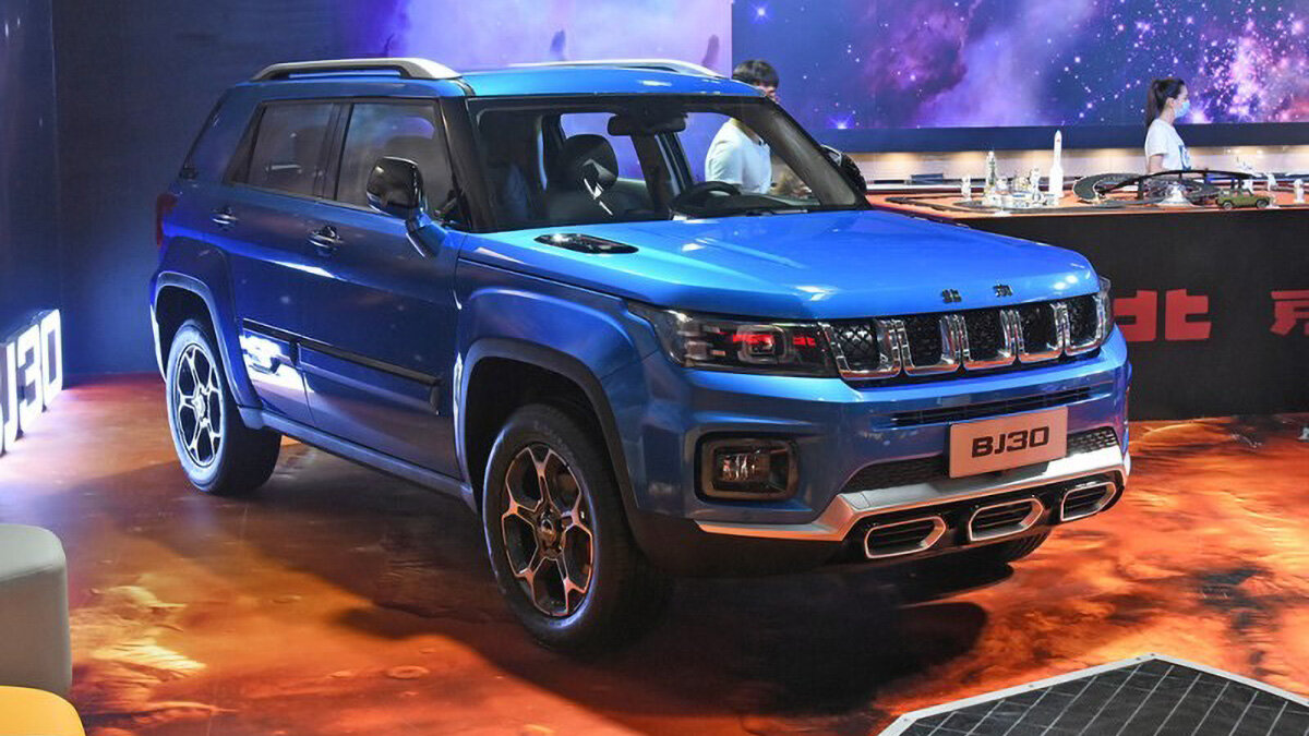Производитель «китайского Гелика» представил кроссовер в стиле Jeep