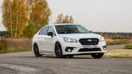 Седан областного значения. Все плюсы и минусы Subaru Legacy: подробный тест