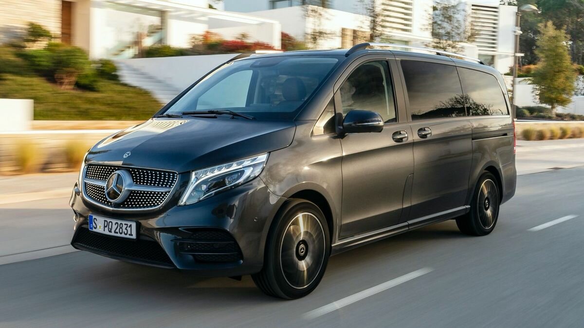 Минивэн Mercedes-Benz V-класса получил пневмоподвеску
