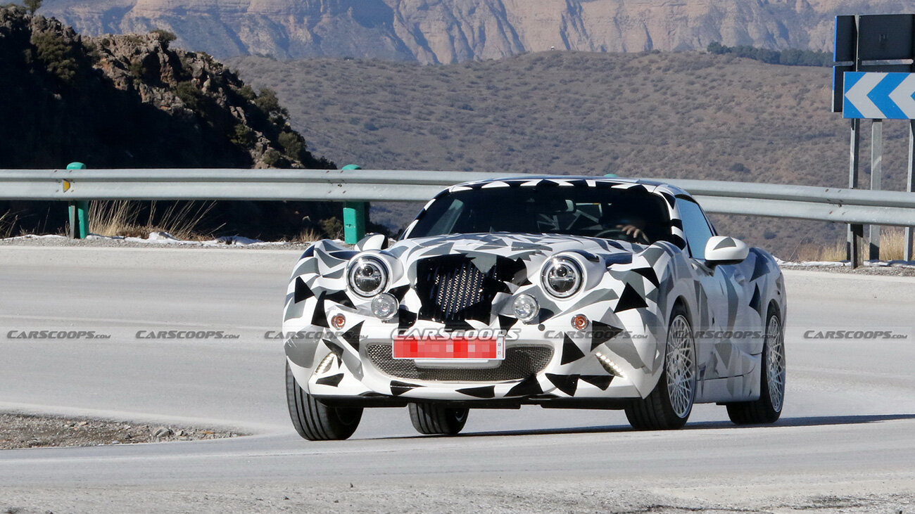 Испанский конкурент Mitsuoka вывел на тесты новое ретрокупе