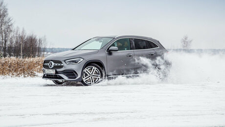 Спин-офф. Все плюсы и минусы Mercedes-Benz GLA: подробный тест