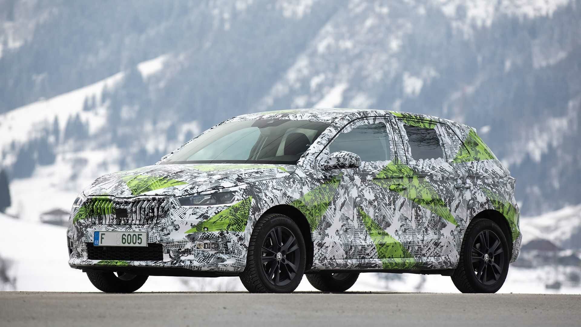 Новая Skoda Fabia станет больше и лишится дизелей
