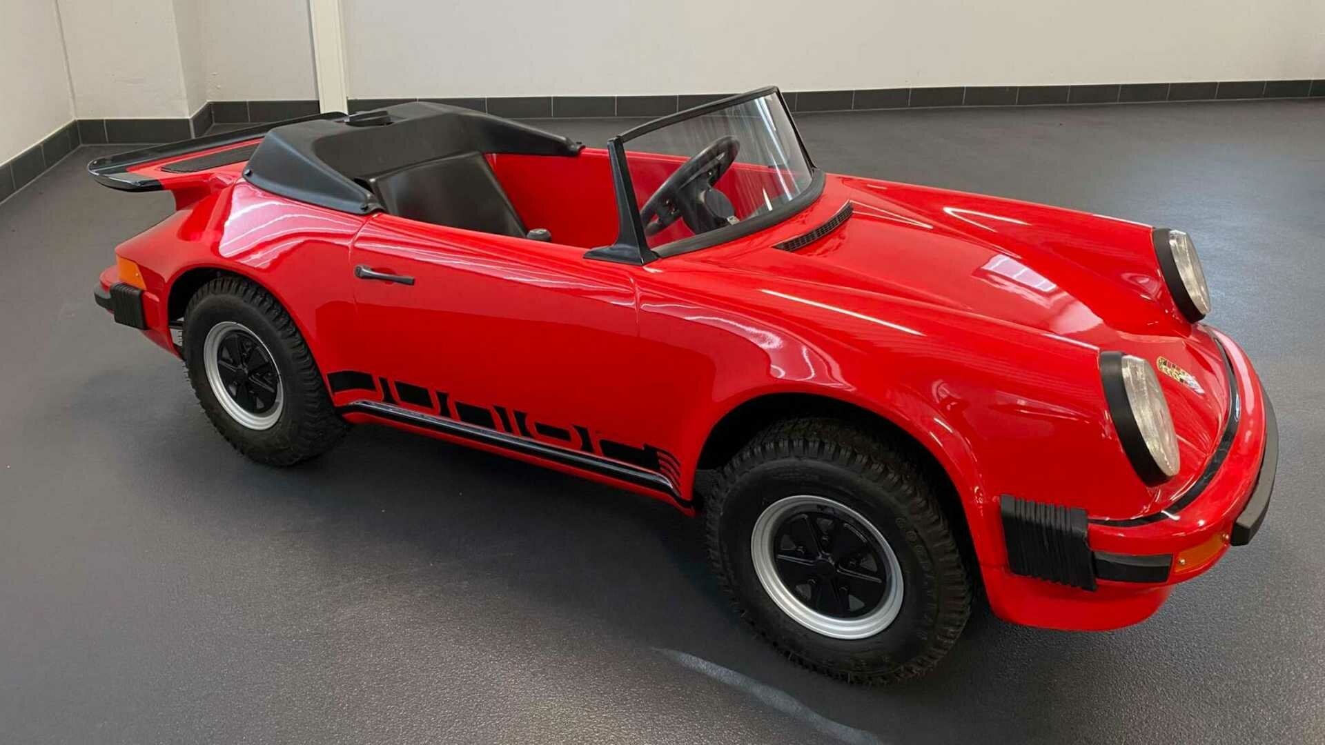 Маленький Porsche 911 оценили в 1,3 миллиона рублей — у него мотор от Honda