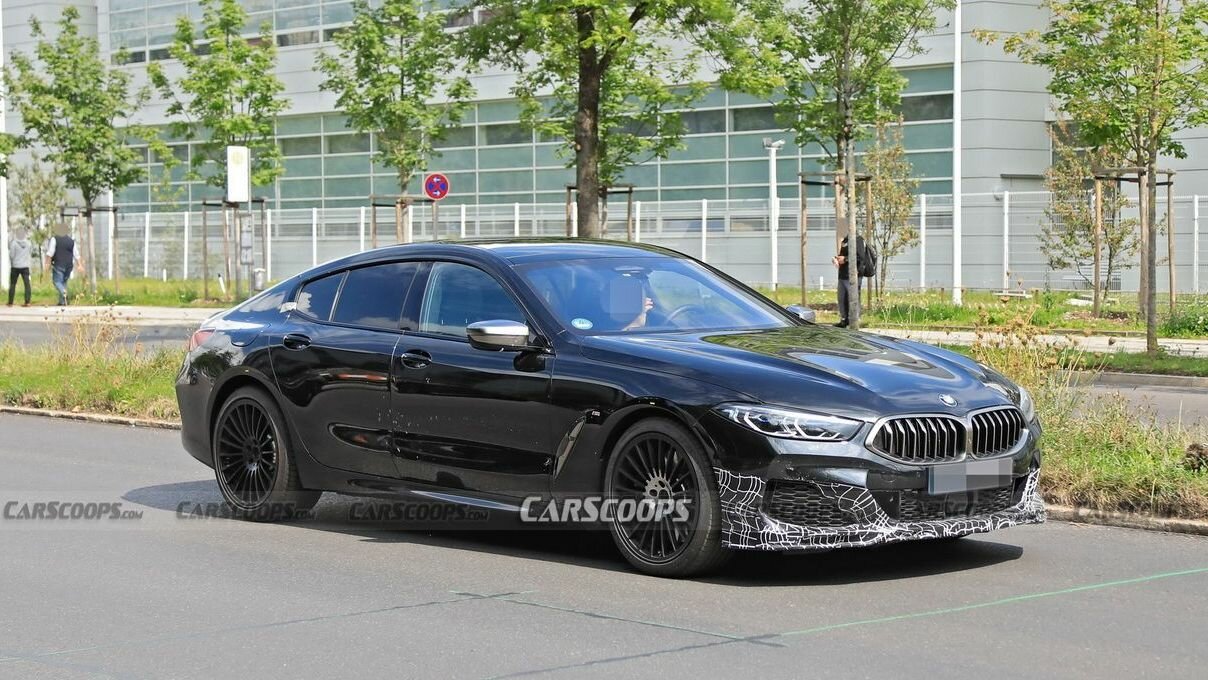 Седан Alpina B8 оснастят 600-сильным мотором и покажут 24 марта