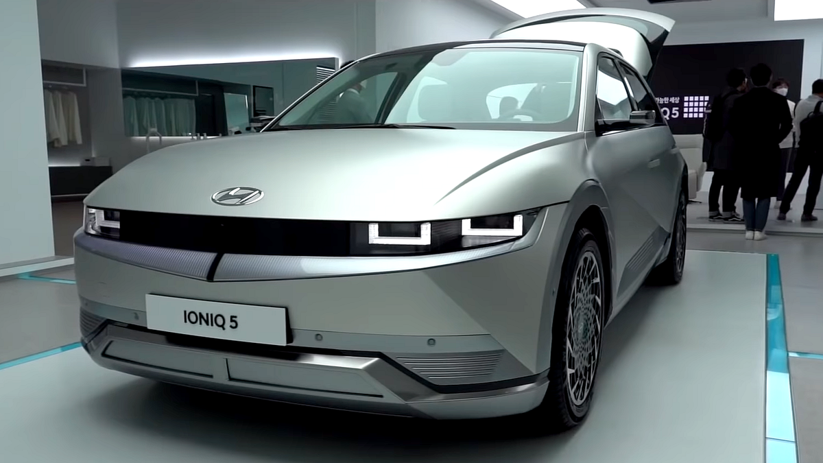 Hyundai не справляется со спросом на электрокроссовер Ioniq 5