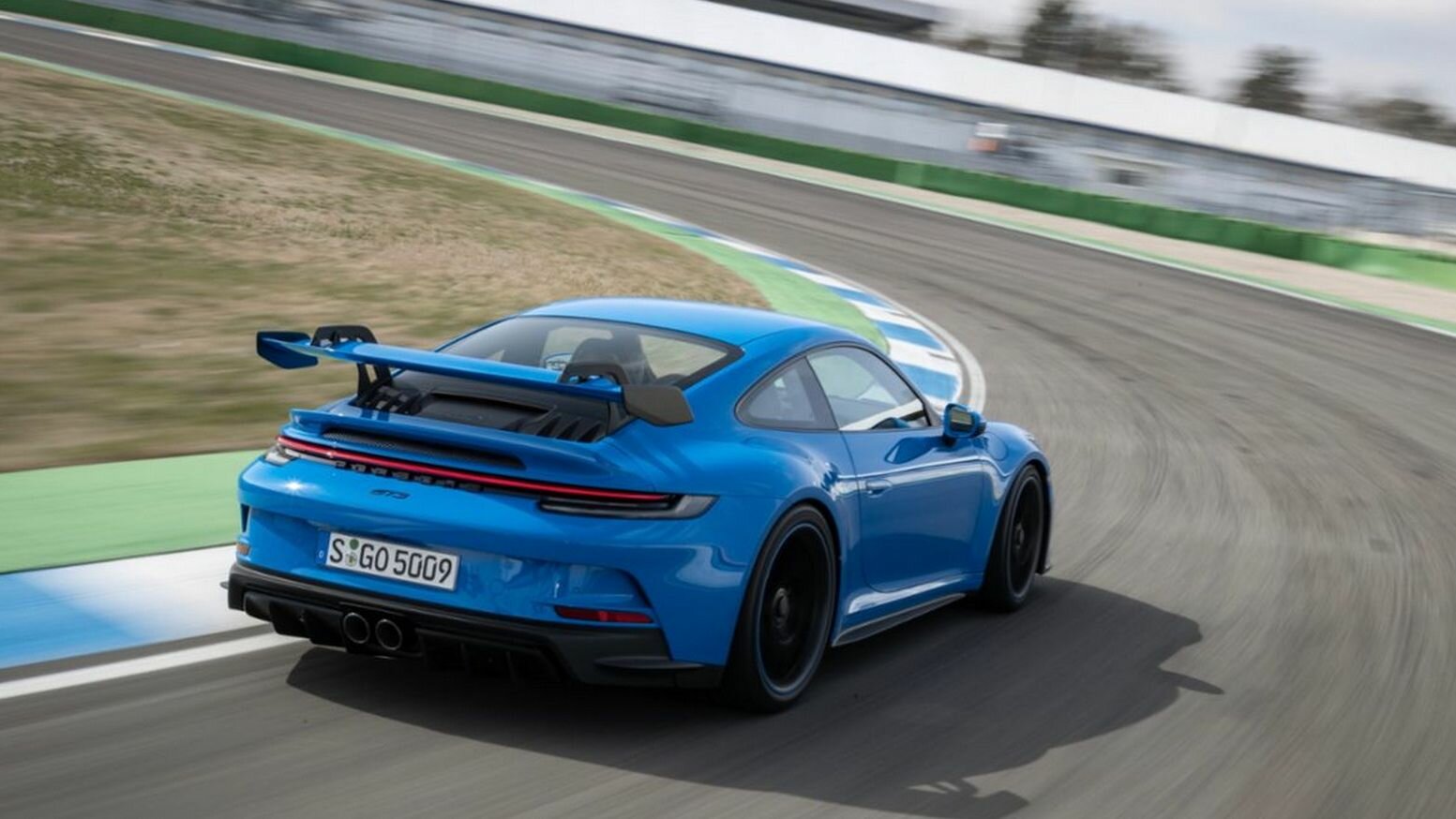5000 километров на 300 км/ч: как испытывали новый Porsche 911 GT3