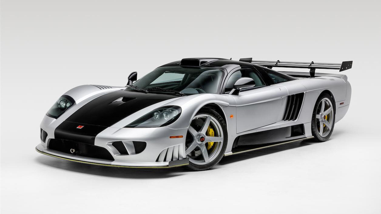 С молотка уйдёт очень редкий суперкар Saleen S7 LM. Таких в мире всего семь