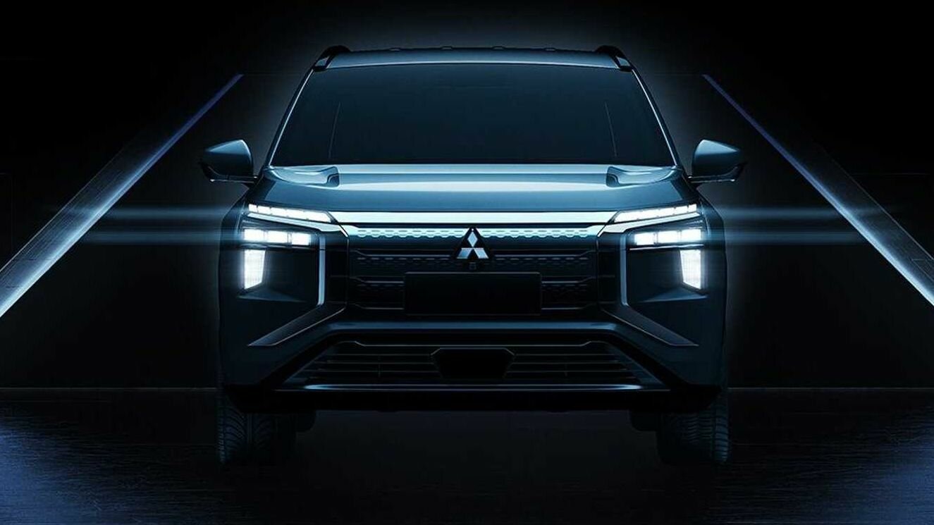 Среднеразмерный электрокроссовер от Mitsubishi: первые фото