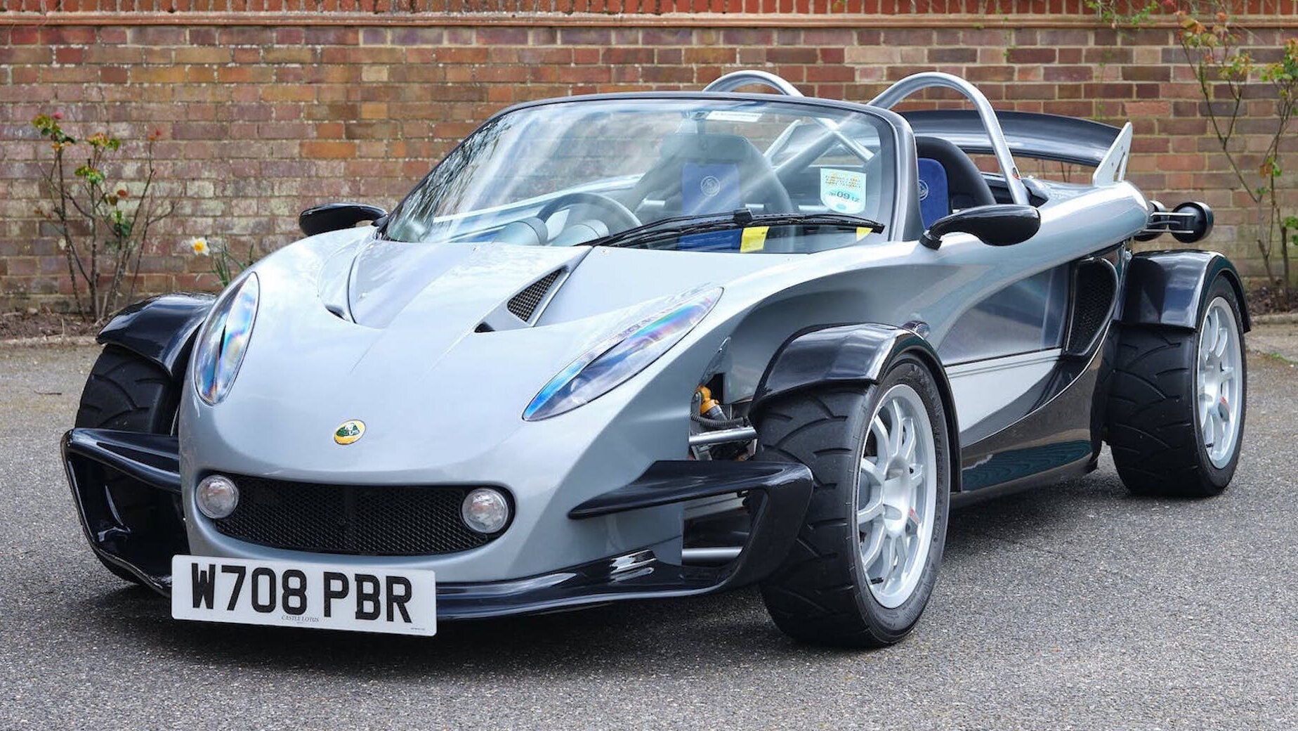 Редчайший хардкорный Lotus уйдёт с молотка: без крыши и с мизерным пробегом