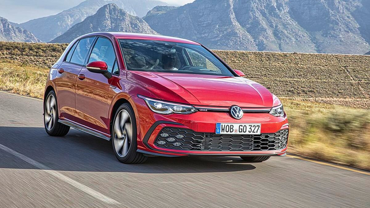 В России стартовали продажи новых VW Golf и Golf GTI: цены и подробности комплектаций