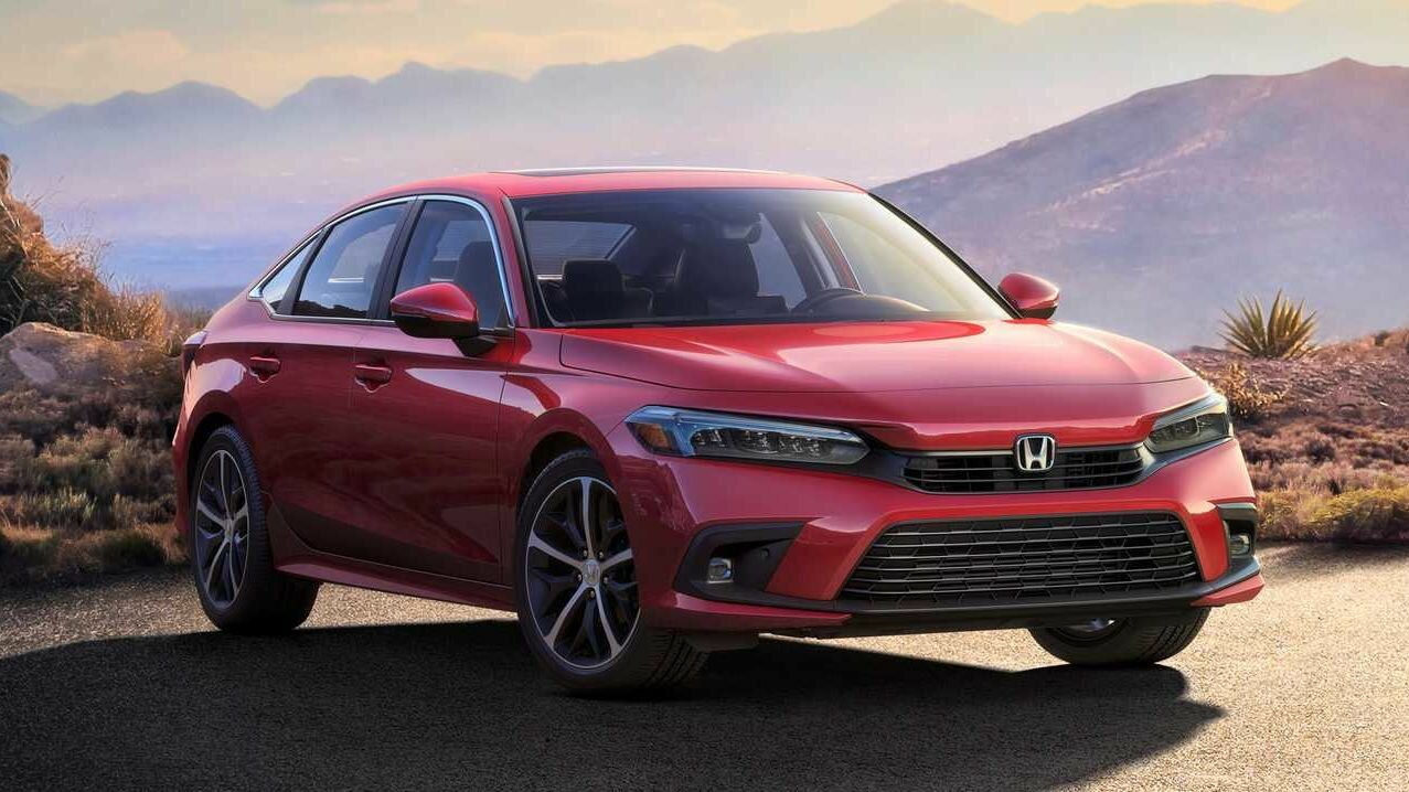 Седан с вариатором: Honda представила новое поколение Civic