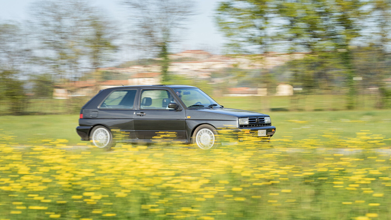 Редкий Volkswagen Golf из 1980-х уйдёт с молотка: его построили для ралли