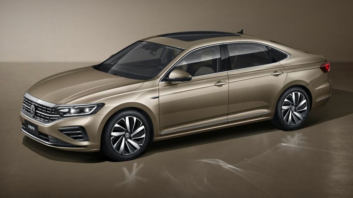 Самый большой Volkswagen Passat обновился. И стал ещё больше