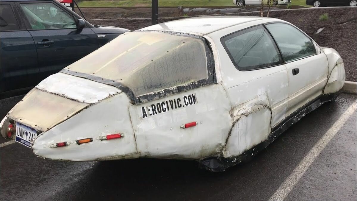 Aerocivic из 2000-х с расходом 2 л/100 км нашли. Вот как он выглядит сейчас