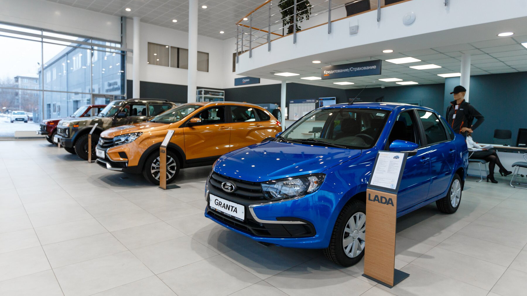 Спрос на новые автомобили в России в 2021 году оказался выше, чем в 2019-м