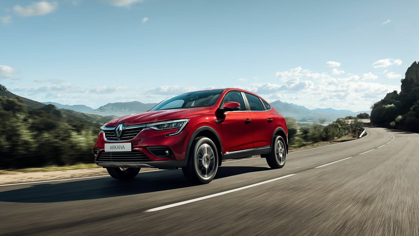 Кожа и камеры: у Renault Arkana появилась новая топовая комплектация