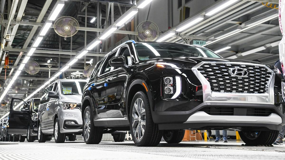 Автопрому предрекли длительный дефицит микросхем
