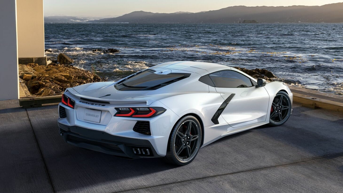 Chevrolet Corvette обновился: доработанный мотор и спецверсия