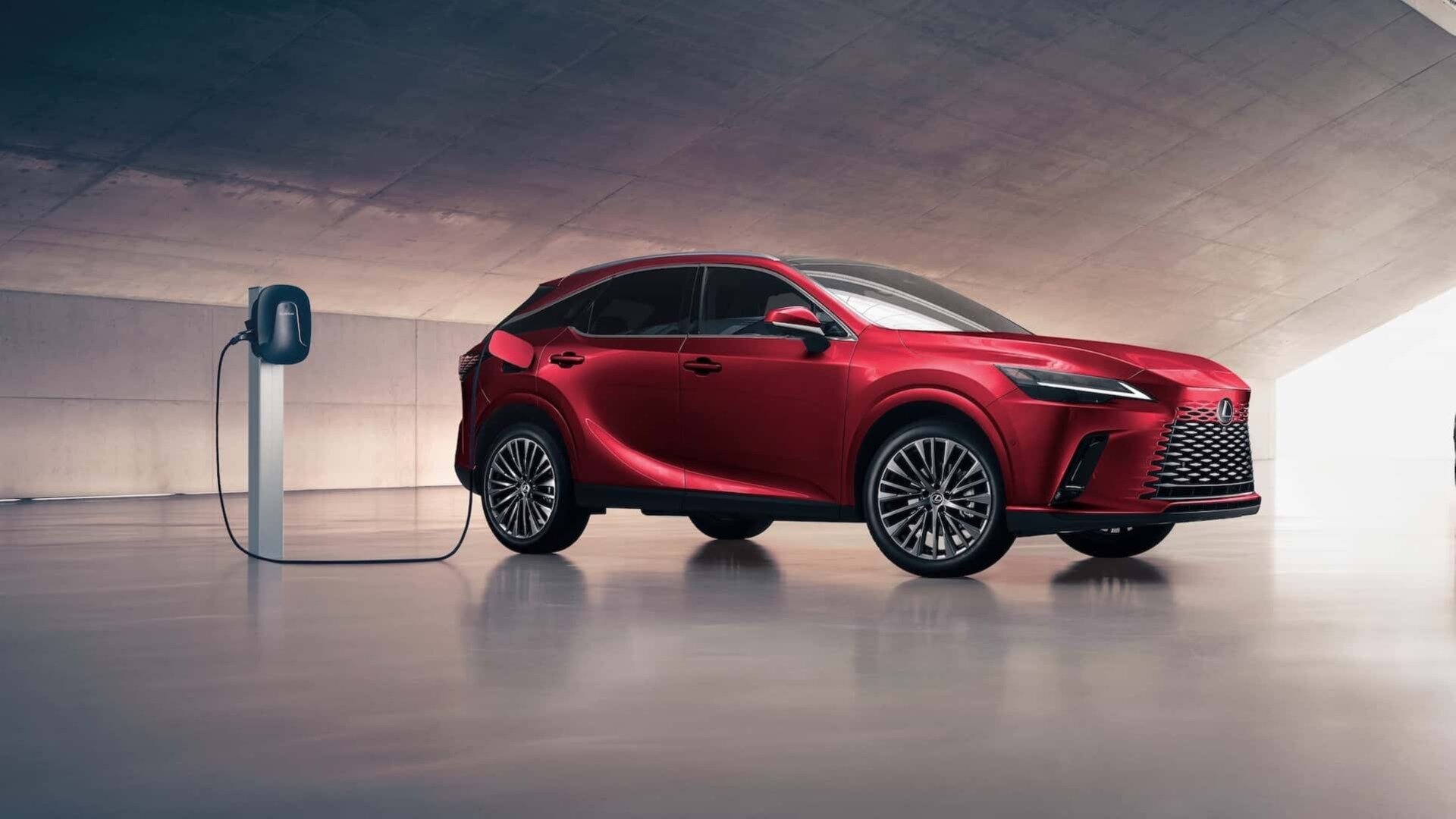 Подзаряжаемый гибрид Lexus RX 450h+ оценили в США в 70 тысяч долларов