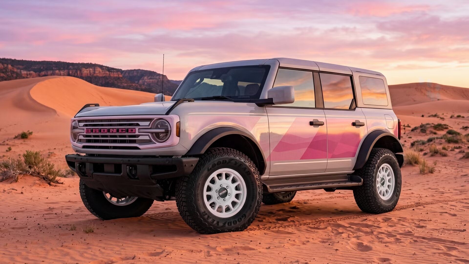 Ford представил яркую спецверсию Bronco, вдохновлённую цветущими кактусами