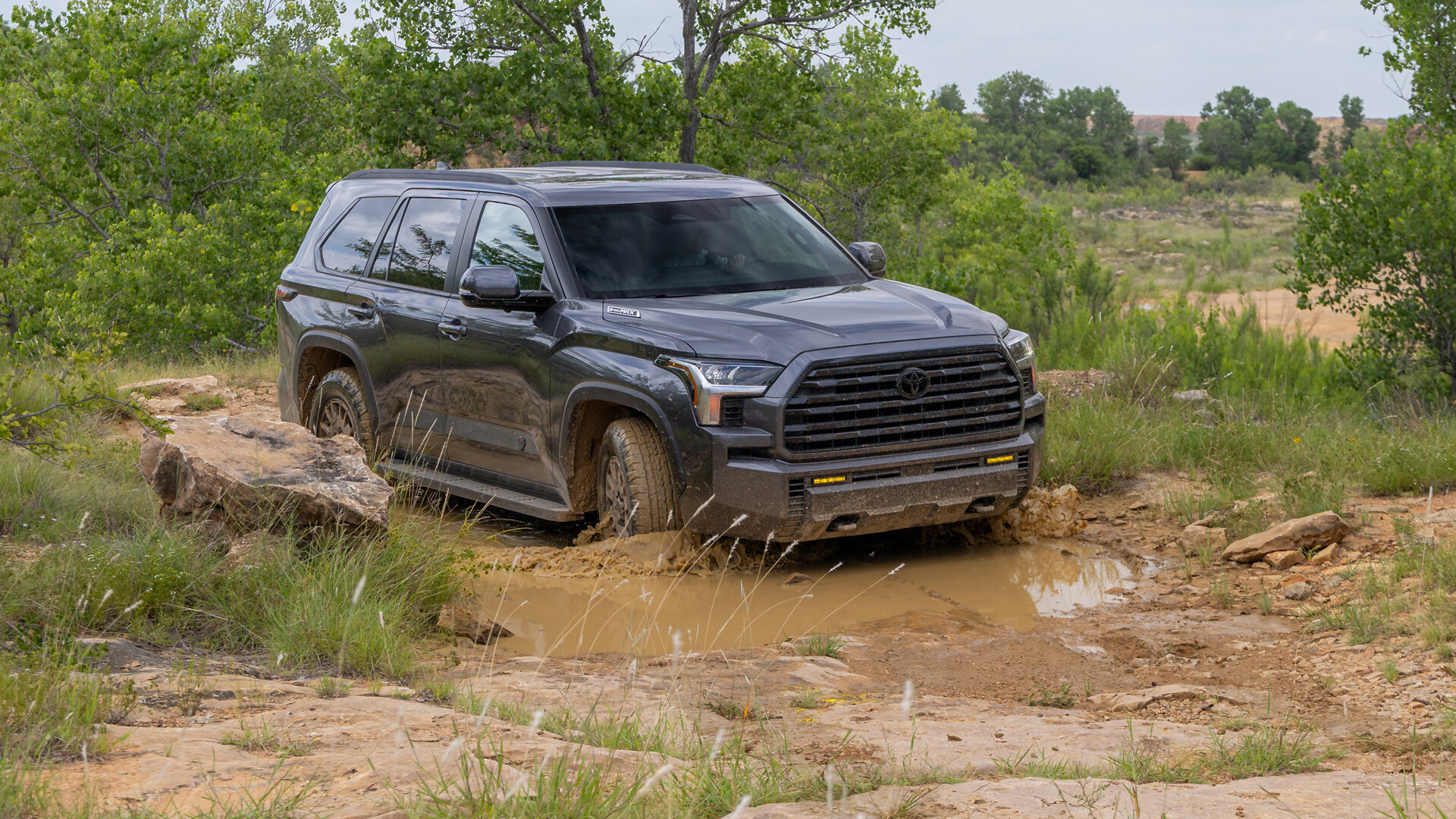 Toyota Sequoia получила внедорожную версию вслед за пикапом Tundra