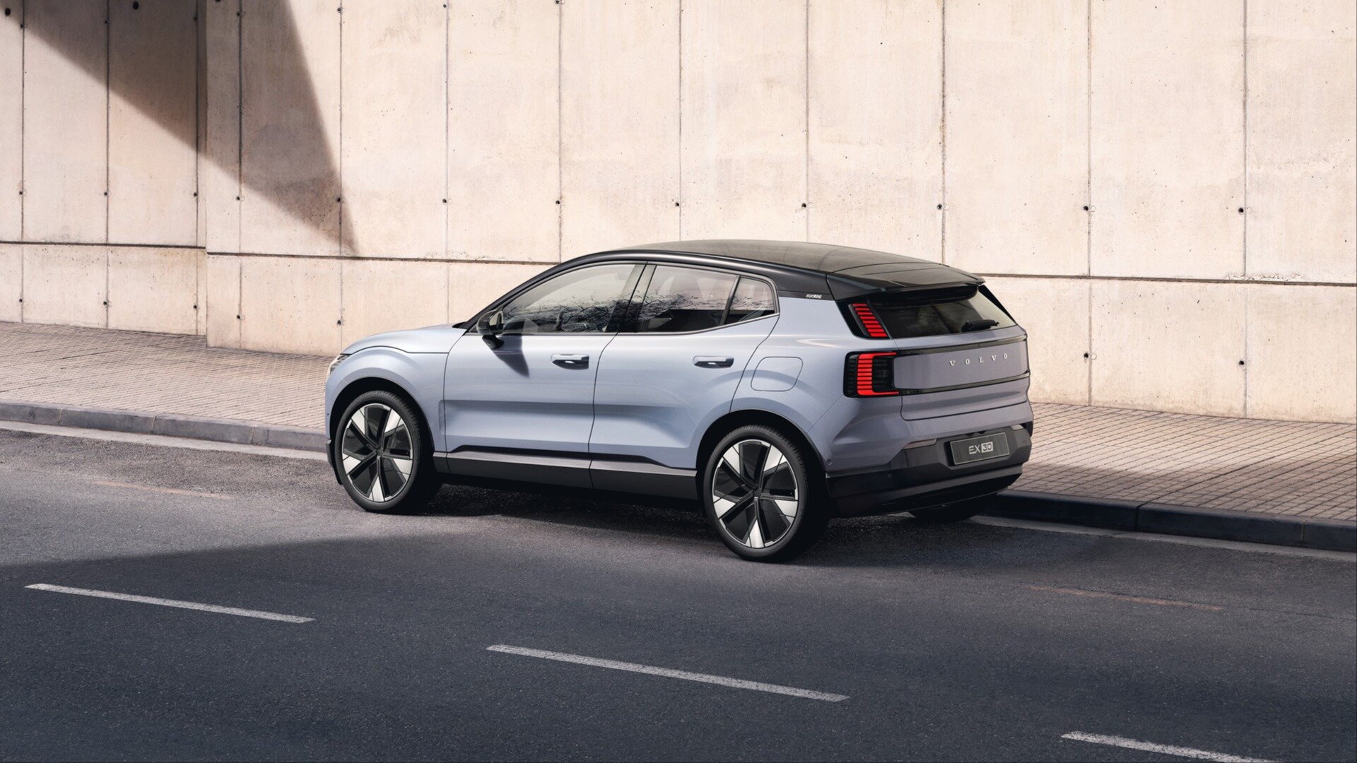 Компания Volvo отозвала кроссовер EX30 из финала американского конкурса «Автомобиль года»