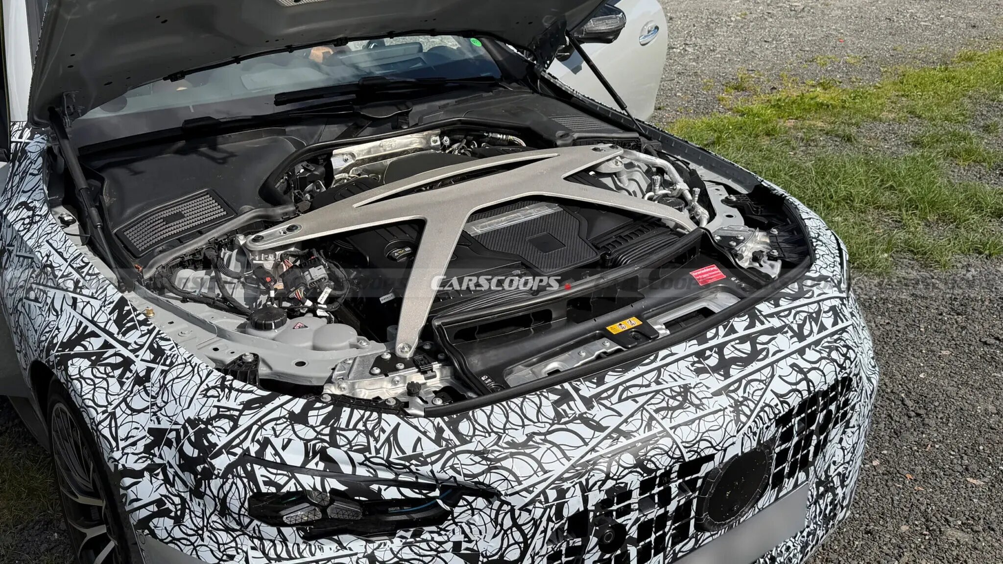 Рассекречен V8 нового Mercedes-AMG CLE