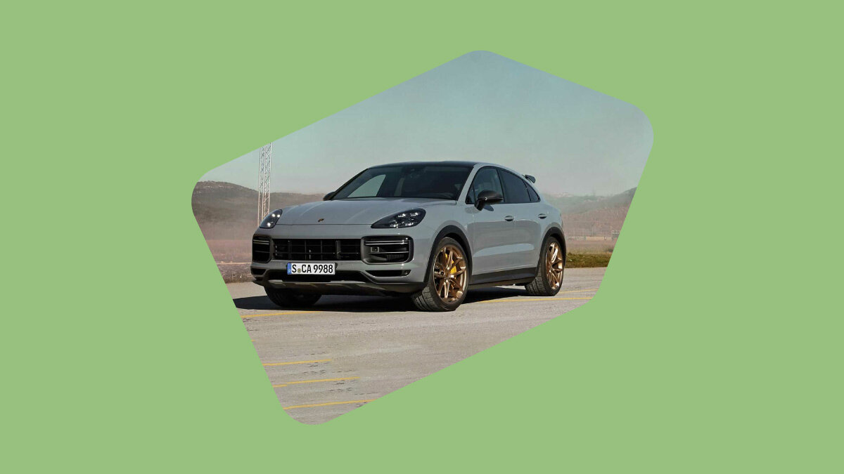 Роскошные рейсовые автобусы, быстрейший кроссовер в мире и старый новый Nissan. Главное за день