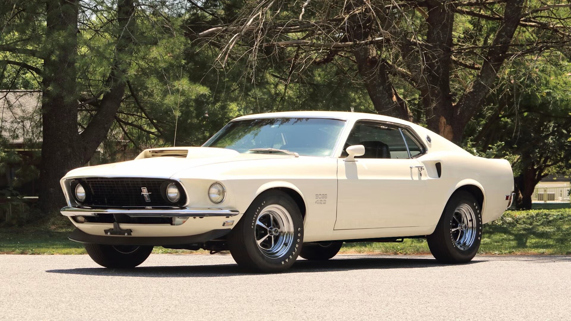 Цена редчайшего Ford Mustang Boss 429 перевалила за полмиллиона долларов